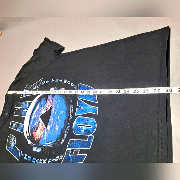 Pink Floyd Dark Side of the Moon T-shirt Adult Large Black Slightly Distressed - Picture 7 of 7